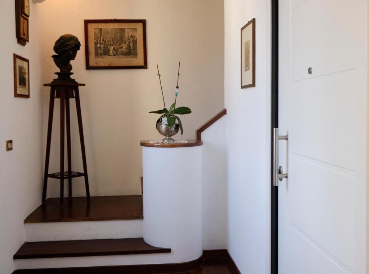 Attico Con Terrazza Sul Porto Apartment Palermo Ngoại thất bức ảnh
