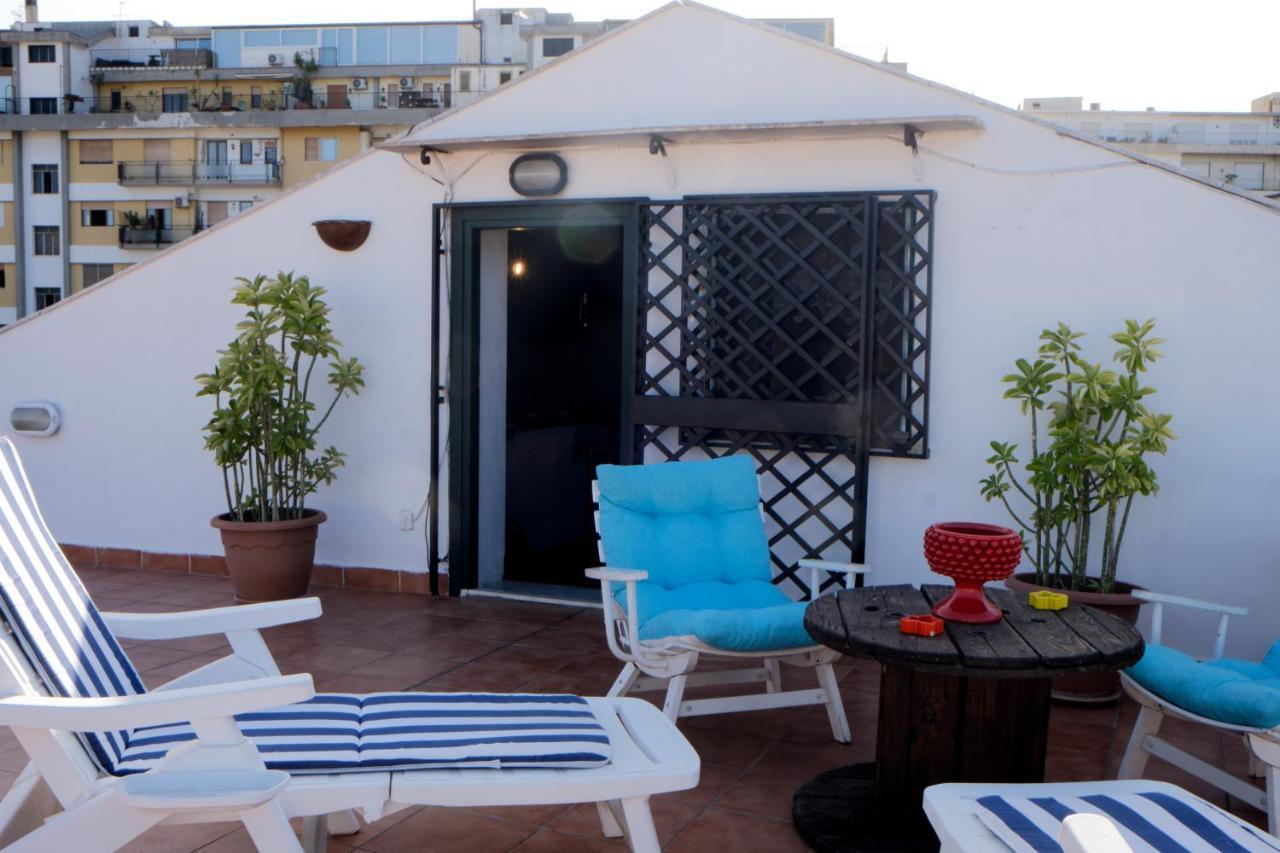 Attico Con Terrazza Sul Porto Apartment Palermo Ngoại thất bức ảnh